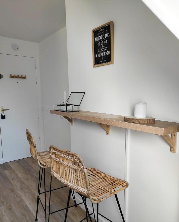 Black Apartment Rouen